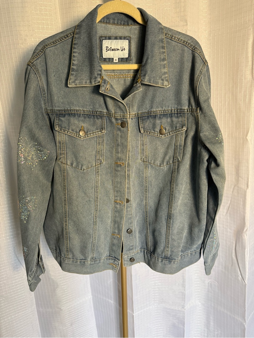 Between Us Size 1X Rhinestone Butterfly Denim Jacket